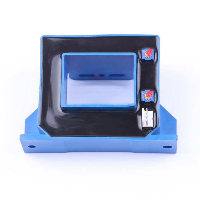 LEM��ķ����������HAT 200..1500-S